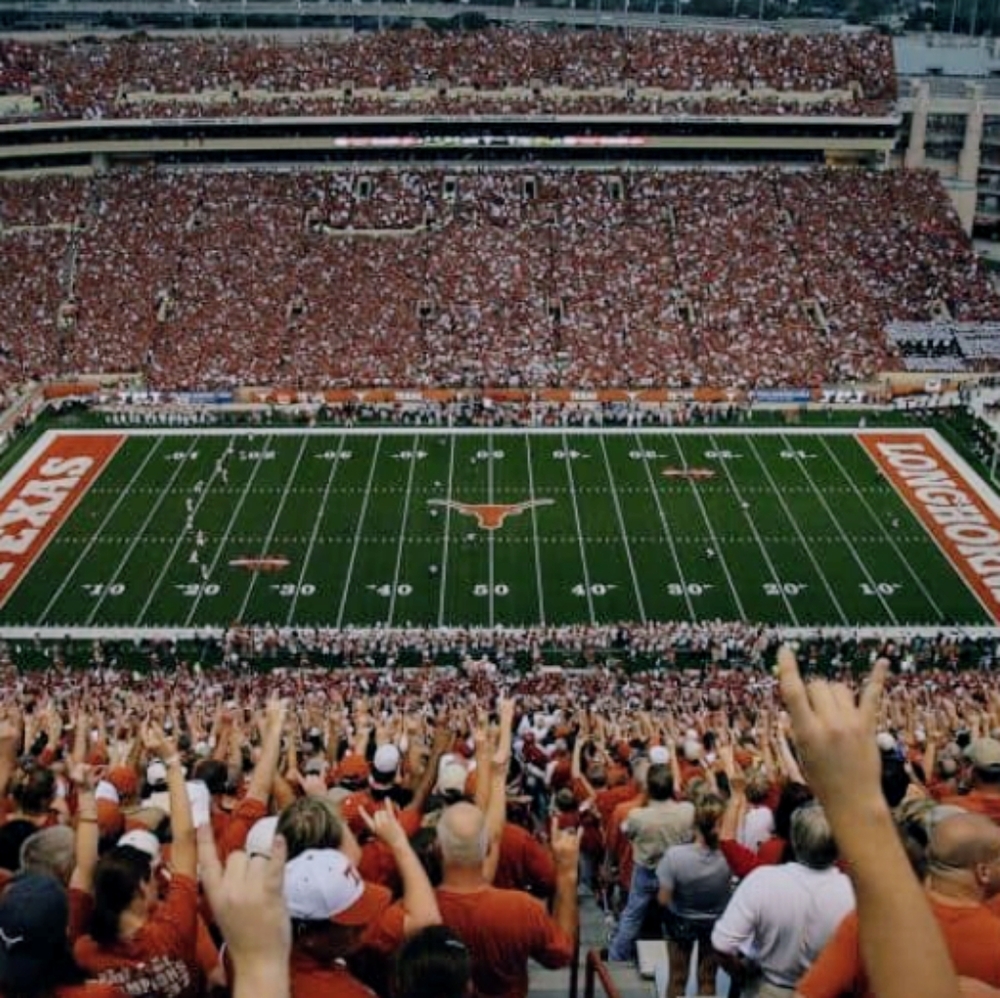 TEXAS 🏈🧡🏈🧡 - Picture 4 of 8